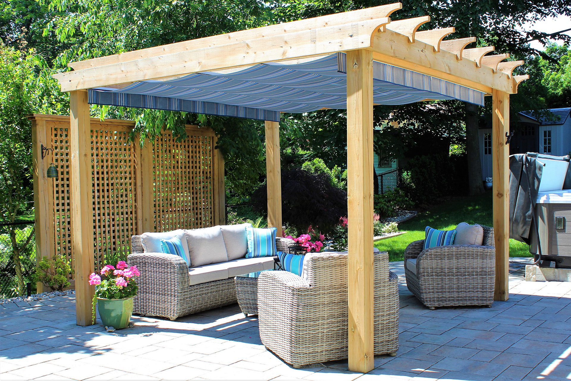 Retractable Pergola Canopies Miami